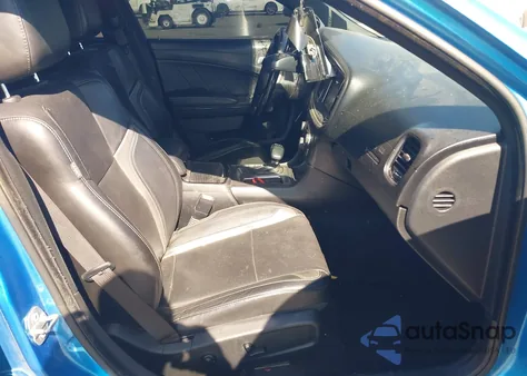 2019 Dodge Charger Sxt from USA, damaged, VIN 2C3CDXBG8KH662108